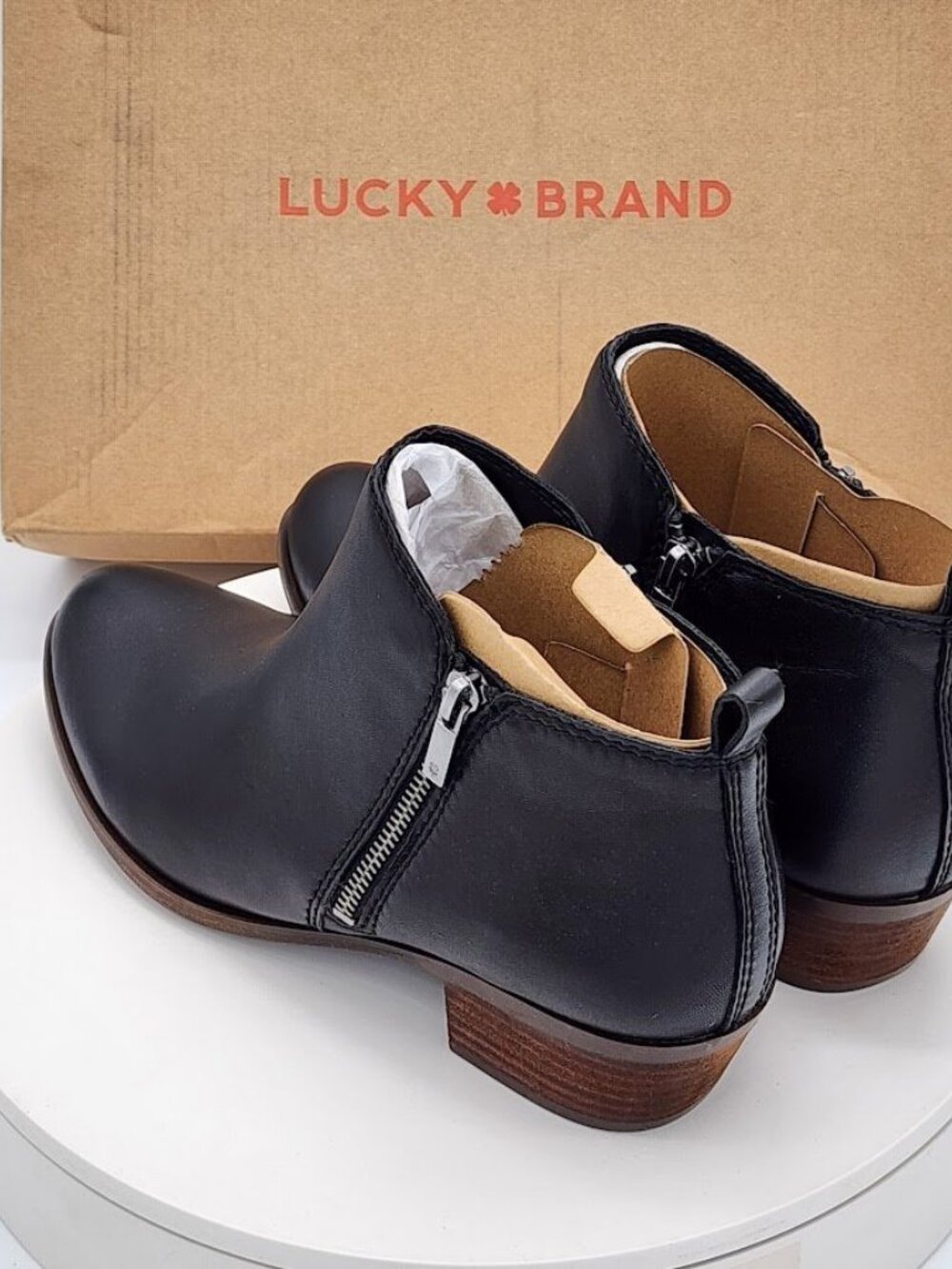Lucky Brand Basell Black Glove Nappa Leather Ankle Booties Women’s Size 9.5 - Picture 4 of 9
